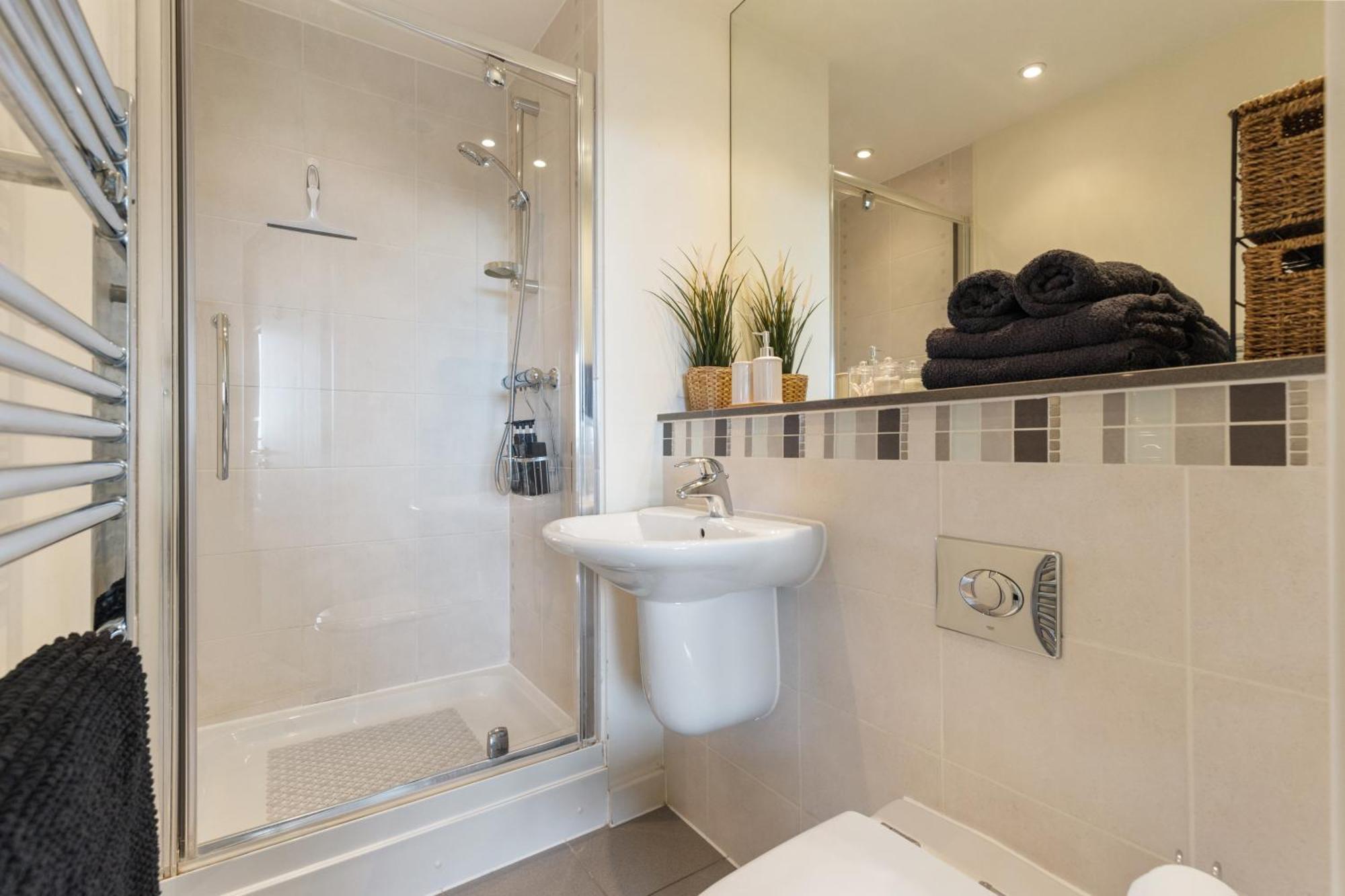 Stratford Skyview Apartment لندن المظهر الخارجي الصورة