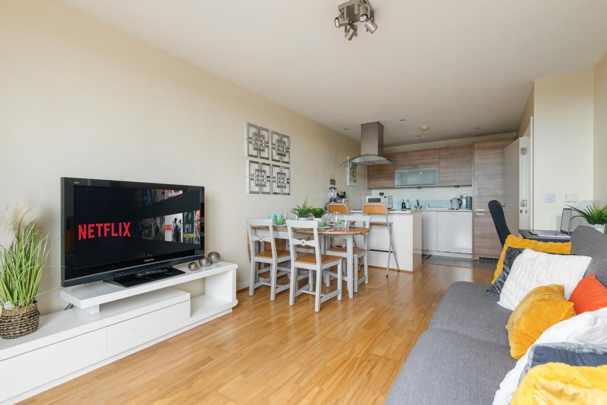 Stratford Skyview Apartment لندن المظهر الخارجي الصورة