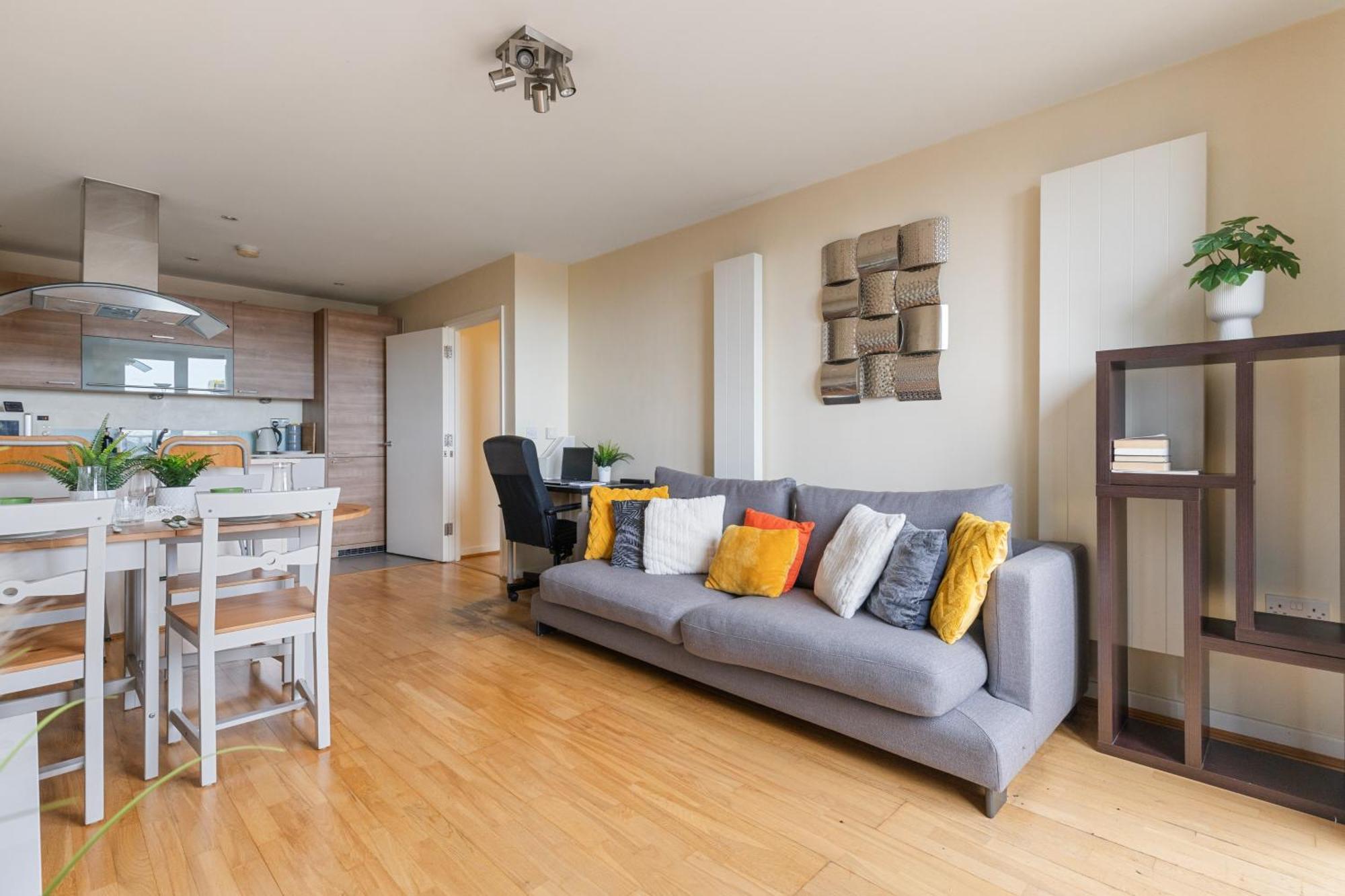 Stratford Skyview Apartment لندن المظهر الخارجي الصورة